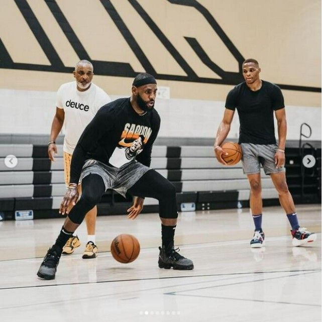 可适当拉长 可适当拉长