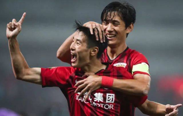 仅是话题 仅是话题