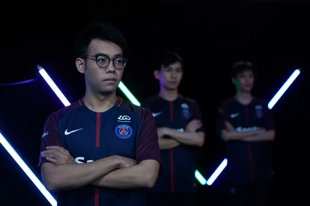 全部离队